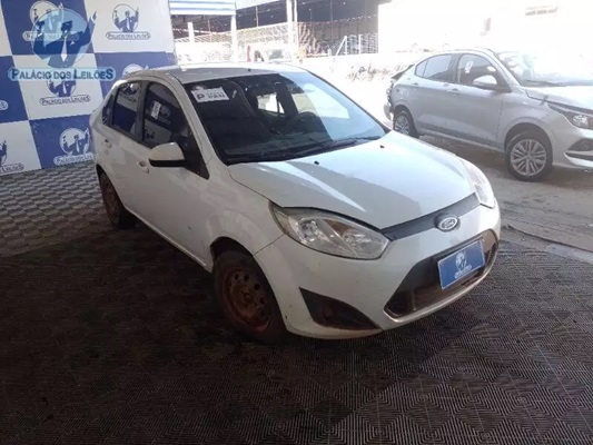 FORD/FIESTA SEDAN 1.6 FLEX 2014