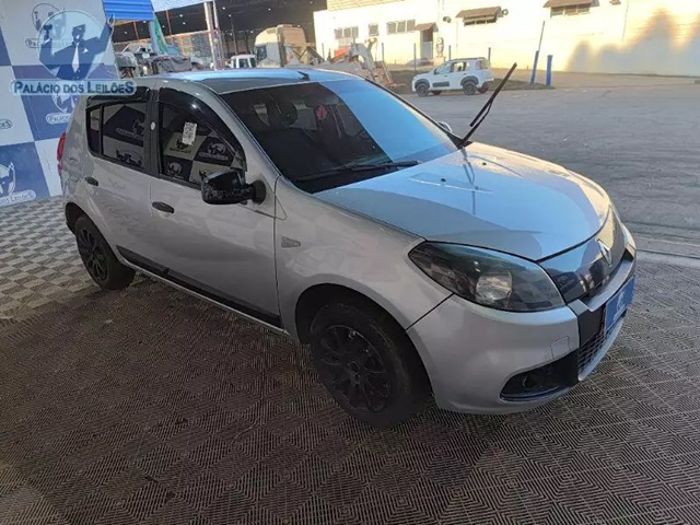 RENAULT/SANDERO EXP 16HP 2013